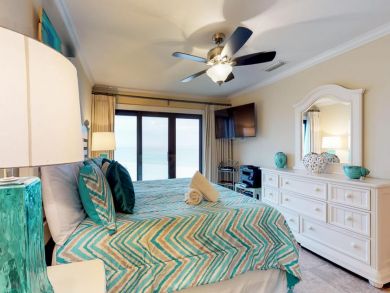 Beautiful Beach Rental Property with Stunning Views of Gulf